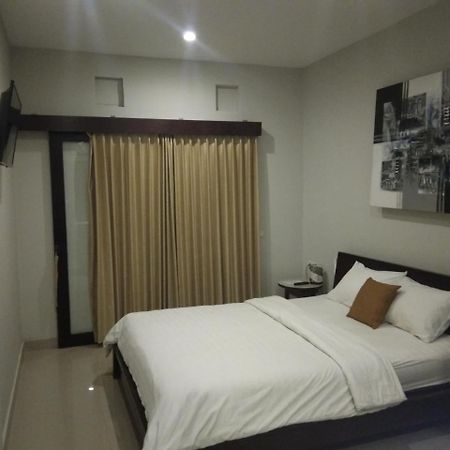 קנגו Umah Tikari Guesthouse מראה חיצוני תמונה