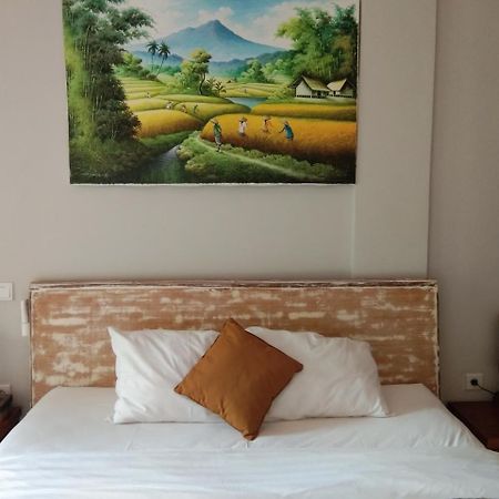 קנגו Umah Tikari Guesthouse מראה חיצוני תמונה