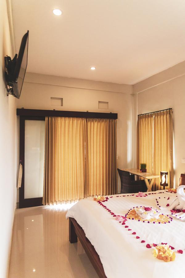 קנגו Umah Tikari Guesthouse מראה חיצוני תמונה