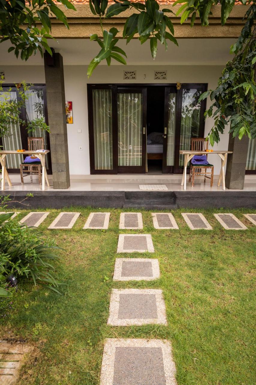 קנגו Umah Tikari Guesthouse מראה חיצוני תמונה